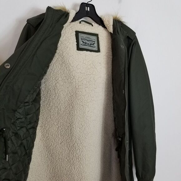 Levis Jacket Womens  Green Faux Fur Hooded Sherpa Lined Nylon Parka Sz M - Picture 8 of 11